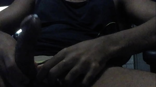 thumb pau saindo leit e