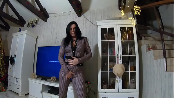 Double Pleasure with MilfyCalla &ndash; Episode 33 of 47 &ndash; Stockings Fetish, Blowjobs & Anal Play