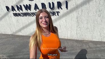 Je me fais baiser sans capote et il n&rsquo;arrive pas &agrave; se retenir, il gicle dans ma chatte