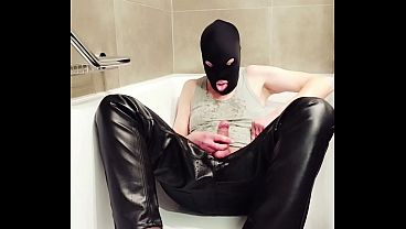 Piss pig leather feet