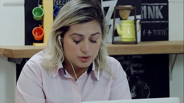 Matheus Castro fucking Mia Linz. Sexy Hot is now HotGo! Visit: https://bit.ly/hotgotv