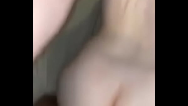 Blonde Hündin Im Doggystyle Gefickt