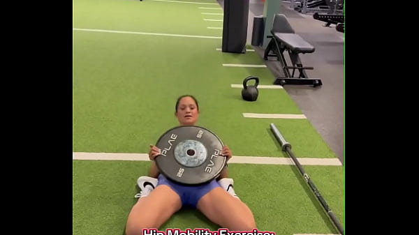 25lb Overhead Press: Strengthens Shoudlers, Traps, & Triceps Hip Mobility Exercise:Strengthens Hip Flexors I comp ...