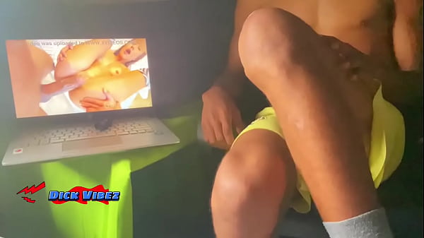 THIS VIDEO MADE ME GOT SO HARD. THIS IS ME LIVING MY LIFE AROUND MY DICK. PLS BE PART OF ME, WHAT DO YOU FEEL ABOUT ME?