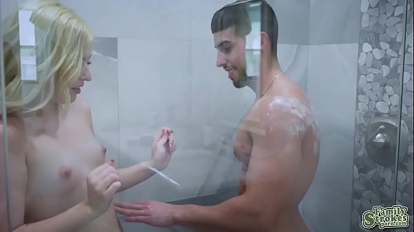 Eddie Dean joins Minxx Marley in pleasuring her pussy inside the shower room