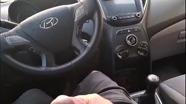 Asking for information, I showed my dick to the hot girl at the bus stop