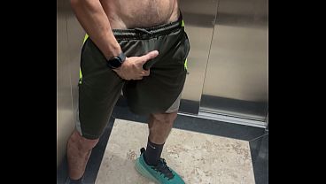 Prank with a big dick and no underwear after training