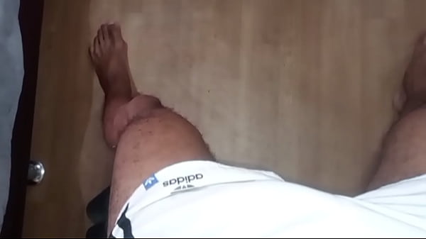 Download Video - Mandei o casado vir usando a calcinha da mulher e ele obedeceu caladinho &lpar; Pr&eacute;via&rpar;