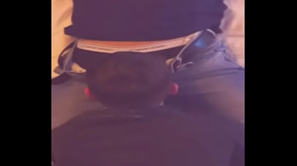 Download Video - EL HETERE SE DEJA TOCAR POR MI DESPUES DE LA PEDA ACOSTADO EN LA CAMA