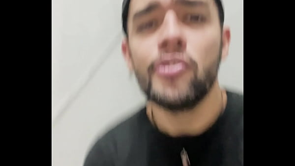 Comi o rabão gostoso desse macho que sempre me chamava depois do trabalho e foi muito gostoso