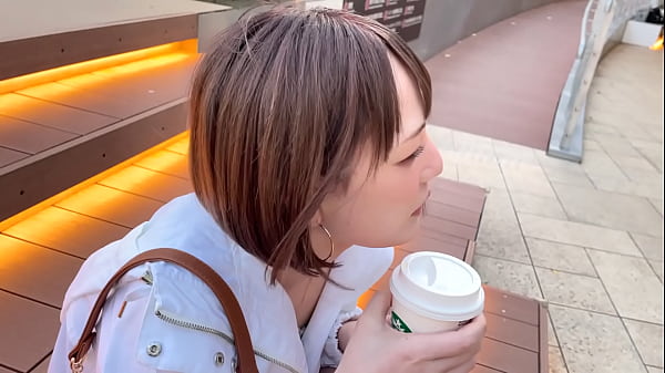 https://bit.ly/3ud4HMz A short-cut female college student from country, a poster girl of pub. An energetic girl with a too good personality. She shake a hip in cowgirl SEX. Japanese amateur homemade porn.