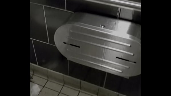 Download Video - Pissing on the ceiling