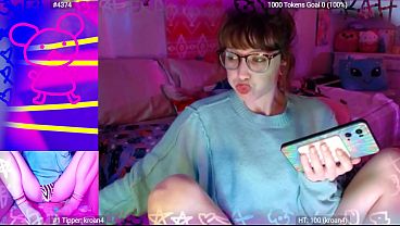 seekah forgets she is on webcam...(nudity)