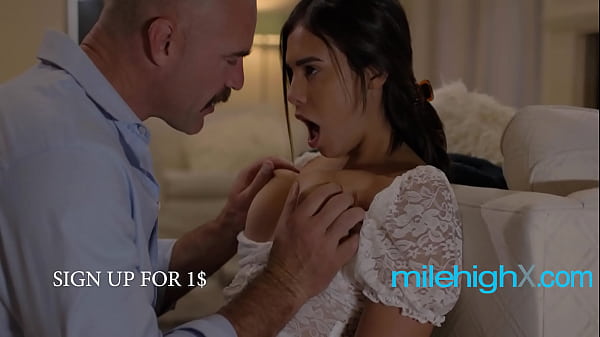 Download Video - Rebelious StepDaughter Gets Stepdad SUPER ANGRY