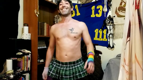 Download Video - Sexy workout by Max Shenanigans