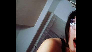 Download Video - Mi Hermanastra Sabe Montar Bien Rico Mi Verga Cowgirl
