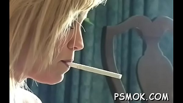 2 sweethearts in a hot scene