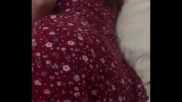 Download Video - DESCONOCIDA PIDE QUE LE GRABE SU RICO CULO