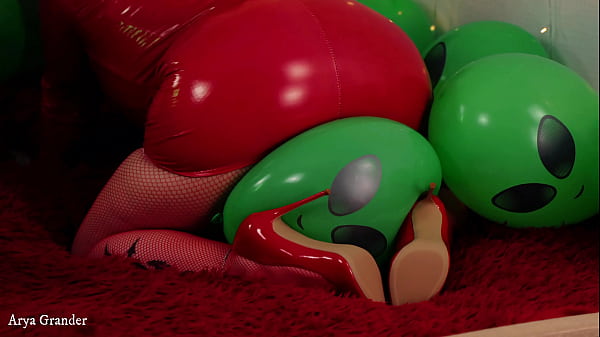 DILDO SUCK pvc latex BOOBS PLAY strap-on tickling hot video