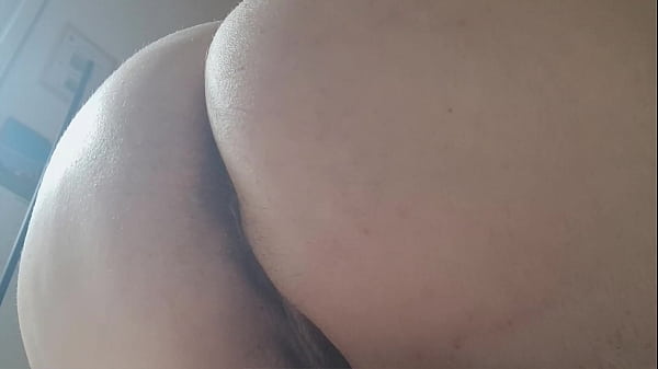 Nicoletta's Unfortunate Encounter with Unhealthy Food: A Hilarious Evening of Unexpected Gastrological Consequences