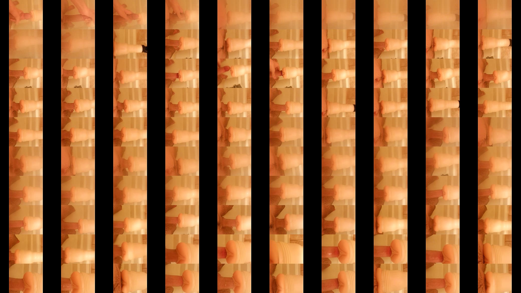 Using fleshlight in the shower 预览图