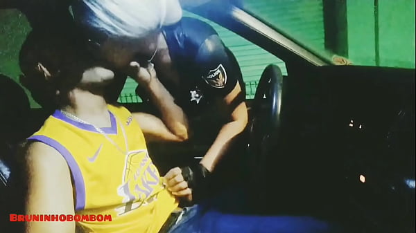 Female police officer having sex inside the car! (Full preview on red)