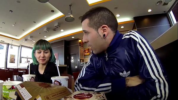 Dick Diving Divas Sara Jay, Maggie Green And Karen Fisher Milk A Dick!