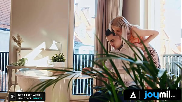 JOYMII - He Bangs His Girlfriend On The Kitchen Table In Front Of The Windows For Everyone To See