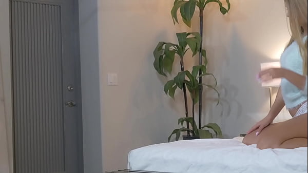 Abby Cross May Have Long Nails But She Still Puts Them In Her Pussy