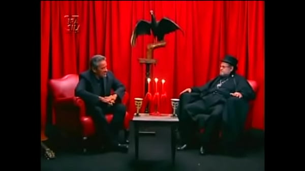 Zé do Caixão interviews Zé Ramalho