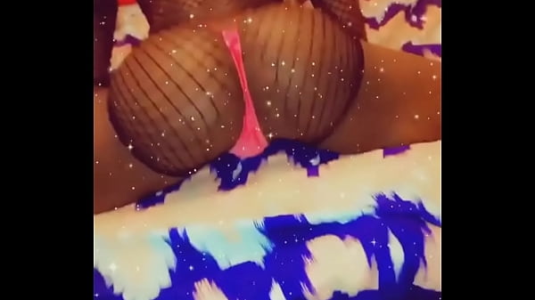 Sexy black girl shaking her as so nice.