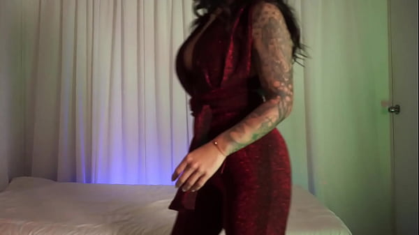 Sensual Latina Seduces Me in Her First Casting