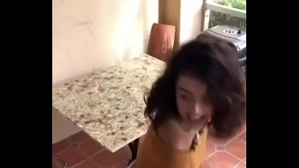 thumb y dancing