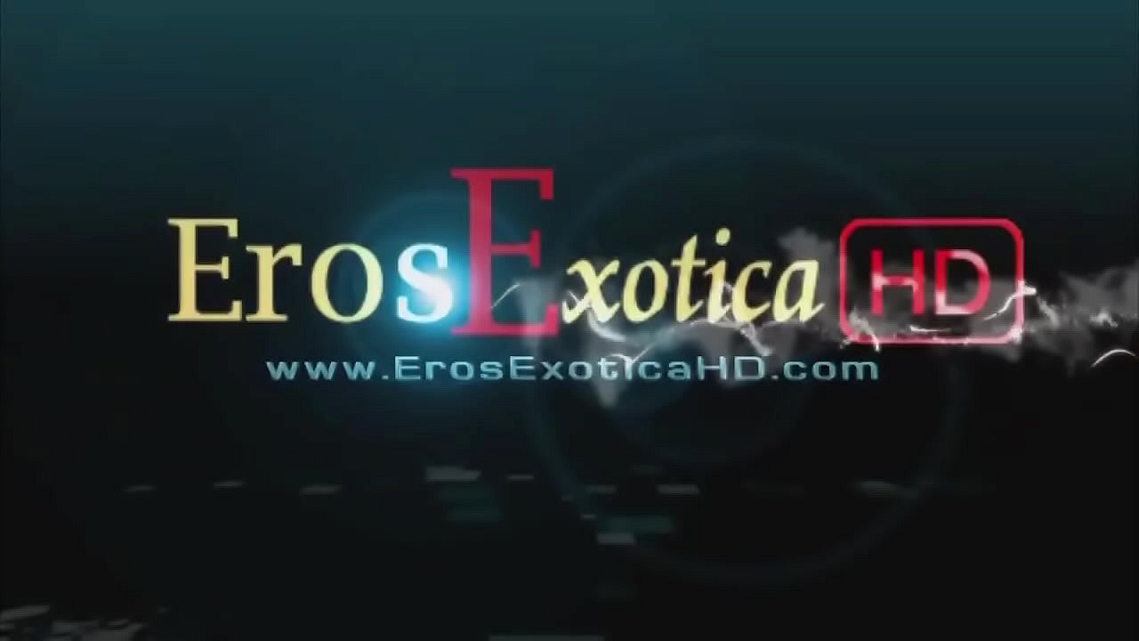 Bis Ass Pakistani Housewife Sonia Riding On Her Man Indian Cock