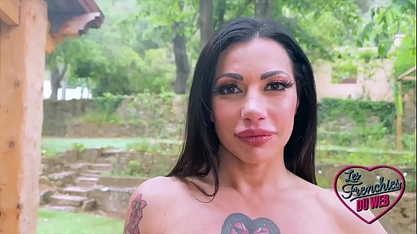 Priscilla, a sultry milf, gets atomized