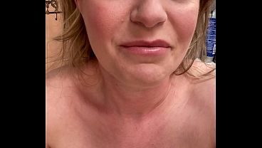 Pretty Girls Squirt Stinky Pee!