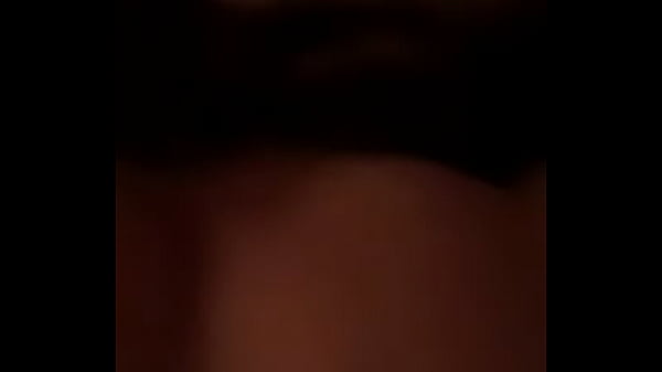 Gf Baisée Durement Par Bf J'ai Besoin Que Quelqu'un D'autre M'envoie Un Message Qui Veut Aider À La Baiser