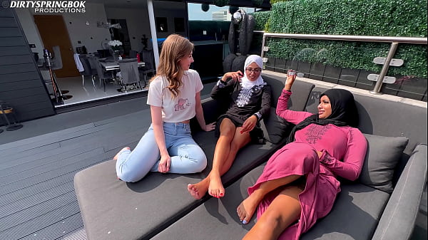 Aaliyah Yasin - Two horny Muslims corrupt innocent white girl