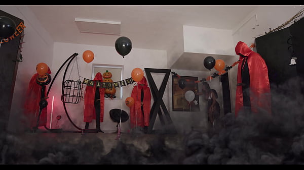 Halloween Vittoria-o'-lantern wet, 6on1, Vittoria Divine, Anal Fisting, ATM, Balls Deep, DAP, Deepthroat, Rough Sex, TAP, Big Gapes, ButtRose, Pee Squirt, Cum Swallow AH028