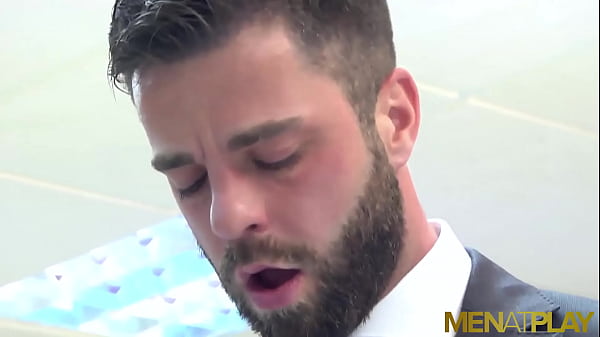 MENATPLAY Hunky Latino Hector De Silva Fucks Se...