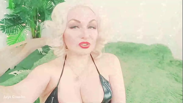 Strapon Fetish BDSM Selfie FemDom POV Video (Arya Grander)
