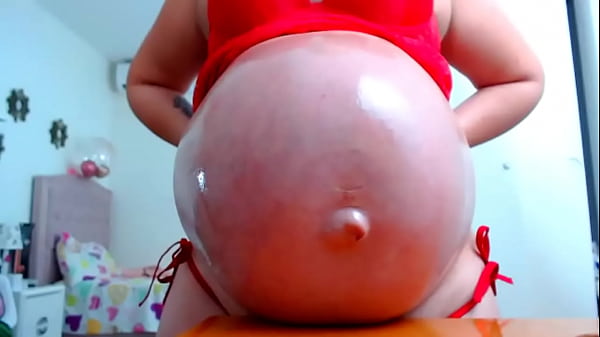 active pregnant belly