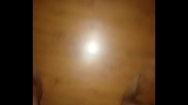 Sterling mostra o quão grande seu pau mole é