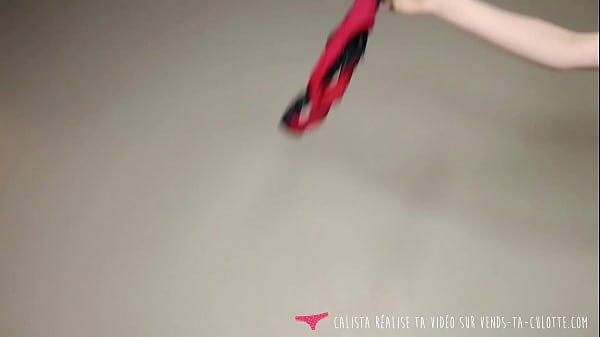 Download Video - Vends-ta-culotte - Une Jolie Brune Fran&ccedil;aise essaie des culottes pour toi - Calista Vixen