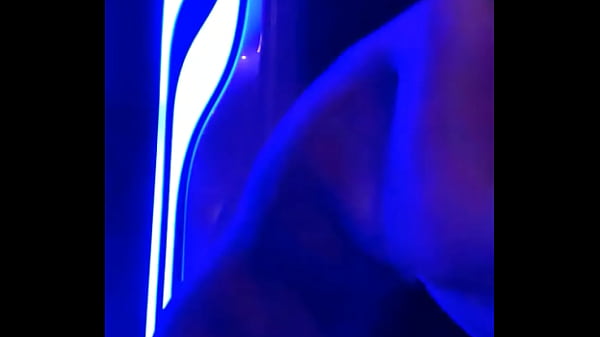 Striptease and masturbation in the solarium sunbathe, come with me? (Full on RED)