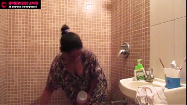 Amateur Indian Babes Sex Lily Masturbation In Shower
