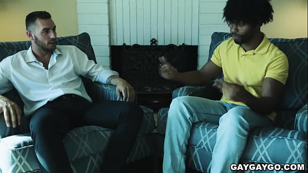 Download Video - Carter Woods slobbers and stuff Tony Genius's juicy hole