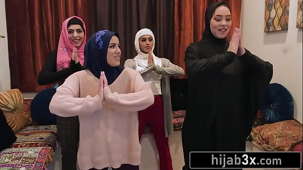 Three Muslim Hotties Go Crazy For Stripper's Dick Before the Wedding