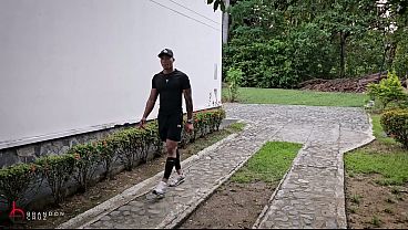 A strange redhead milks me in an outdoor park - Brandon Cruz & Andrea Castro