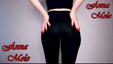 My juicy, appetizing ass in leggings, the sound of juicy smacks on my butt.